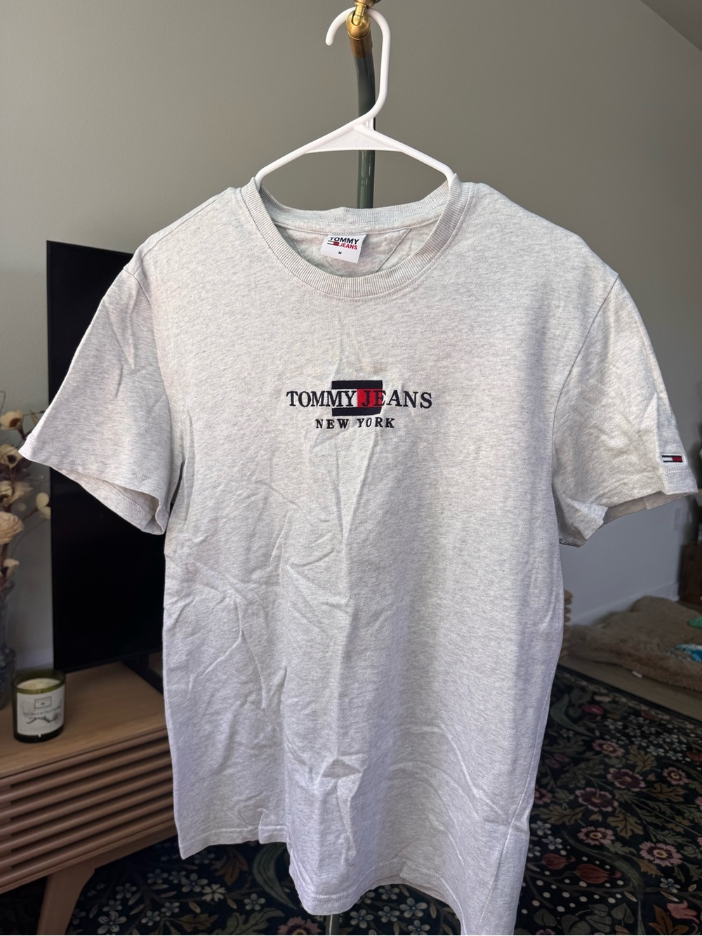 Tommy Hilfiger Light Gray Logo Short Sleeve Tee